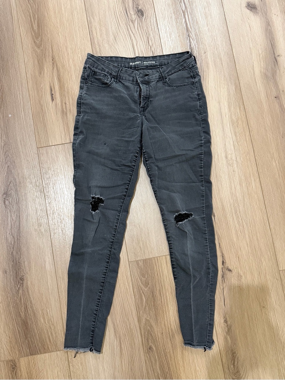 Old Navy Rockstar Mid-Rise Black Distressed Women’s Jeans